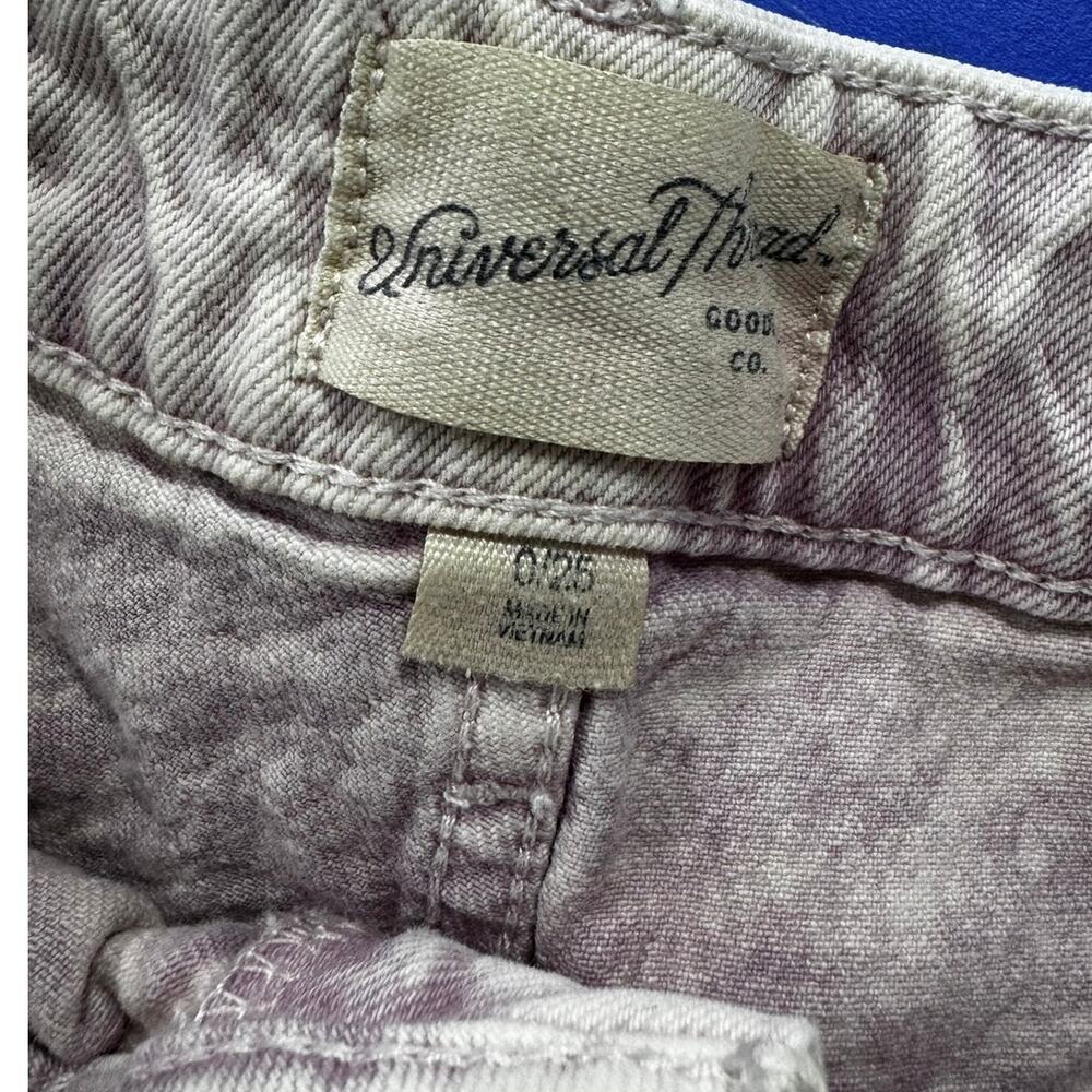 Universal Thread Vintage Midi 0 24 Denim Shorts Frayed Hem - Picture 5 of 11
